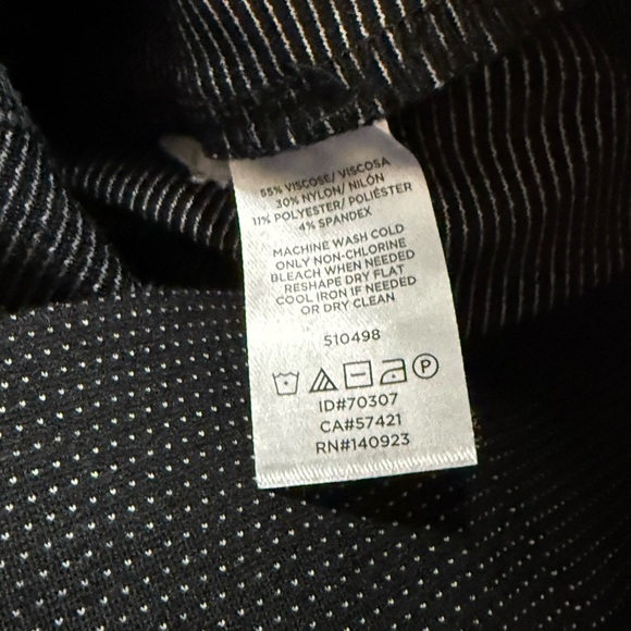 LOFT Pants - Picture 4 of 4